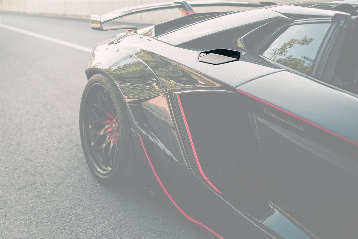 2013 - 2016 Lamborghini Aventador LP700 Roadster Carbon Fiber Gas Cap Replacement