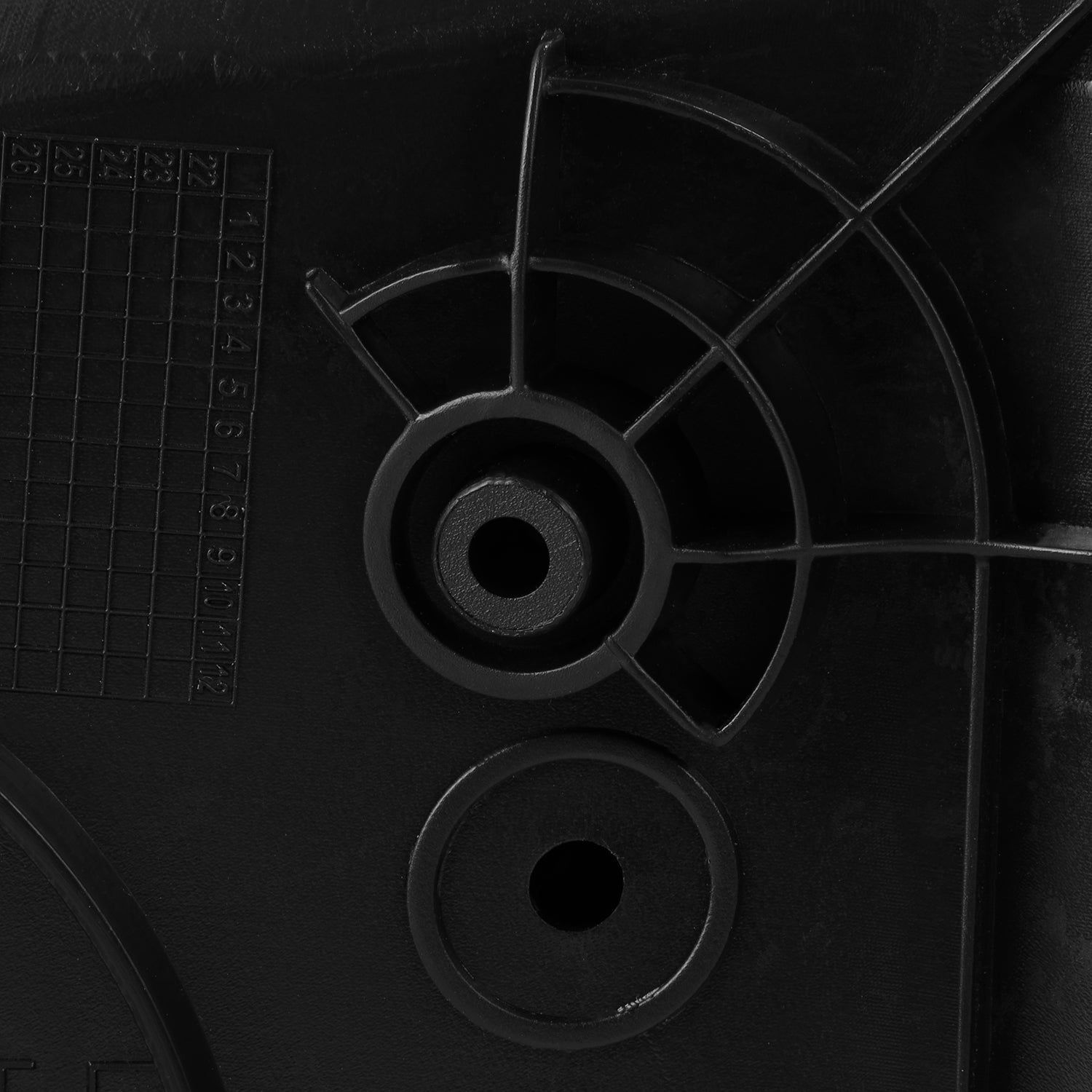 12-21 Tesla Model S LUXX-Series LED Tail Lights Black Red (With Black Trunk Center Piece Replacement) | AlphaRex