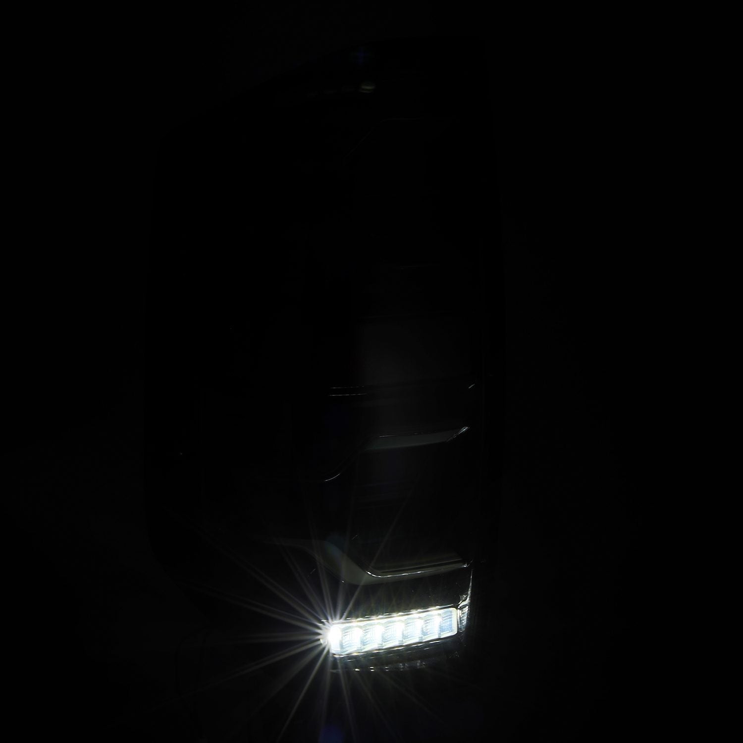 14-21 Toyota Tundra LUXX-Series LED Tail Lights Black | AlphaRex