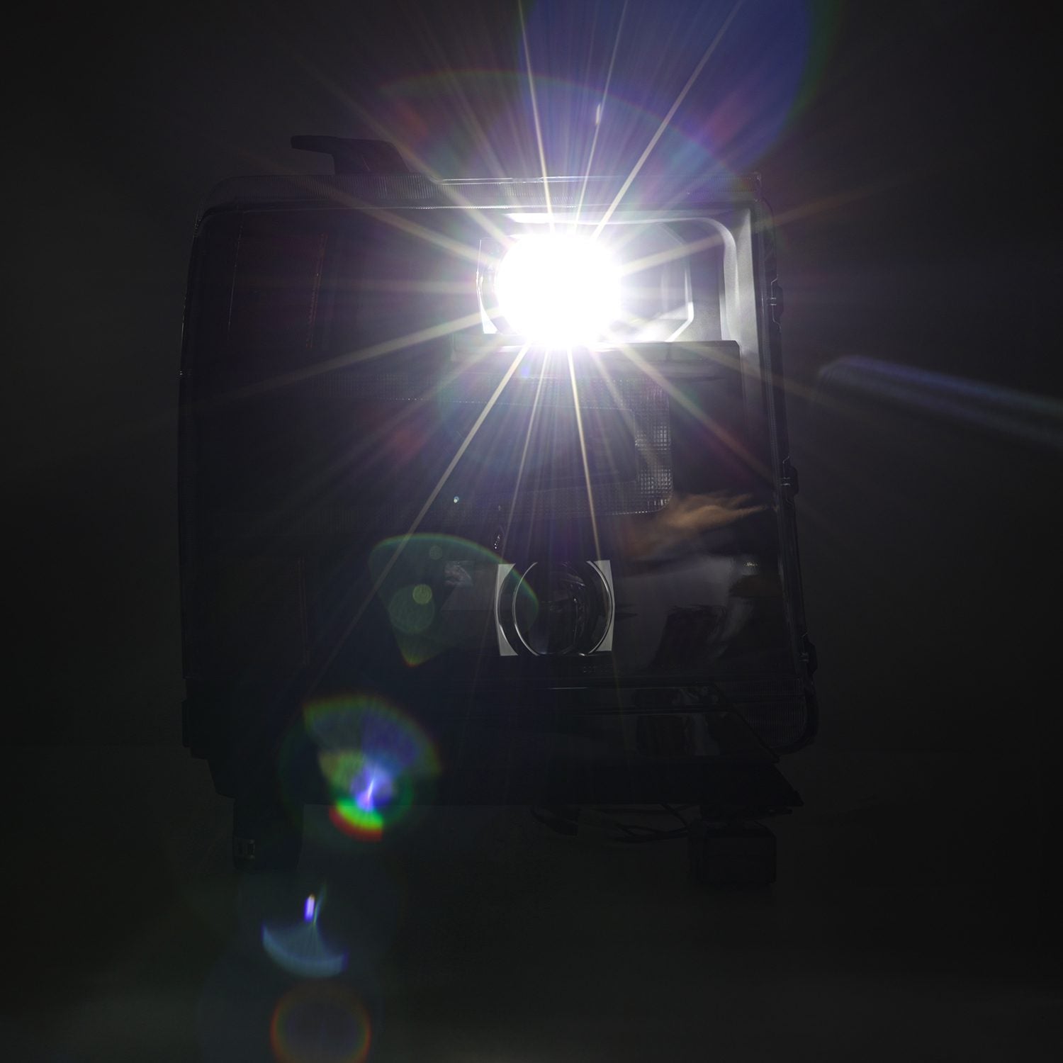 16-18 Chevrolet Silverado 1500 LUXX-Series LED Projector Headlights Black | AlphaRex