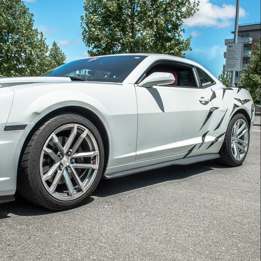 Chevrolet Camaro 5th Gen ZL1 Style Gloss Black Carbon Fiber Side Skirts 2010-2015