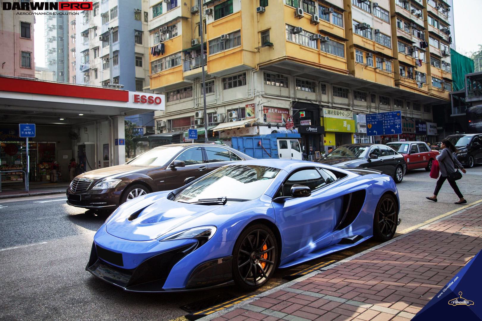 2011 - 2014 McLaren MP4 12C 675LT Style Front Bumper & Fender