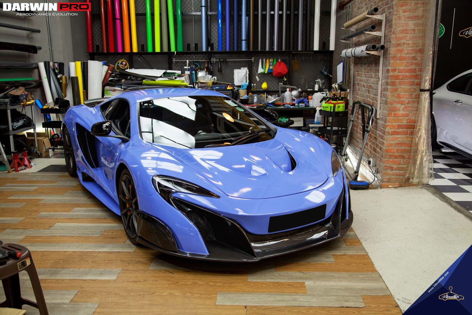 2011 - 2014 McLaren MP4 12C 675LT Style Front Bumper & Fender