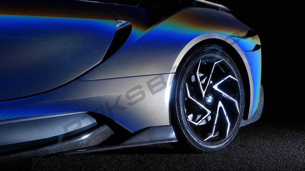 2014-2018 BMW i8 BZK Carbon Fiber Side Skirts