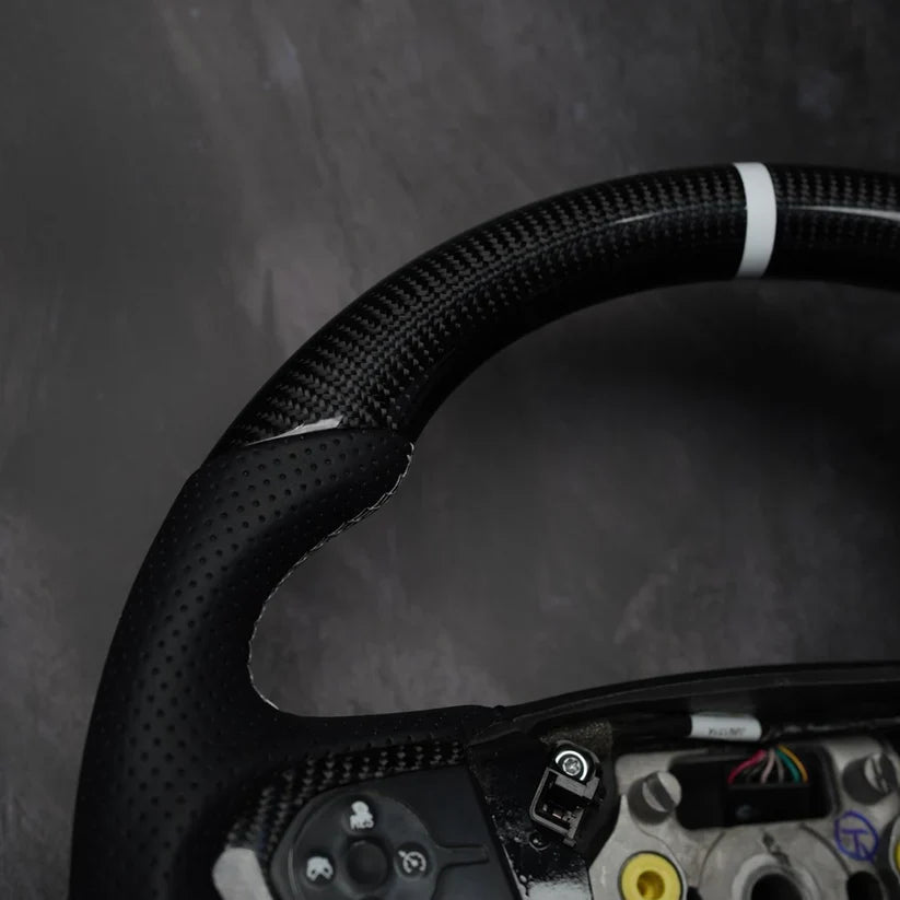 Chevrolet Silverado, Suburban | GMT K2XX, T1XX Custom Carbon Fiber Steering Wheel 2014-Up
