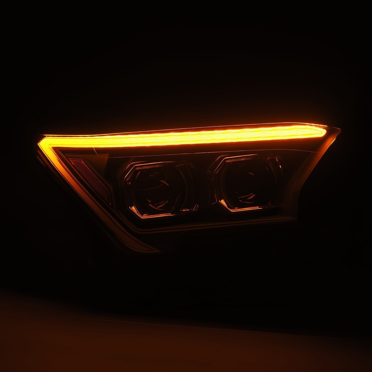 24-25 Toyota Tacoma / 25-up 4Runner LUXX-Series LED Projector Headlights Black | AlphaRex