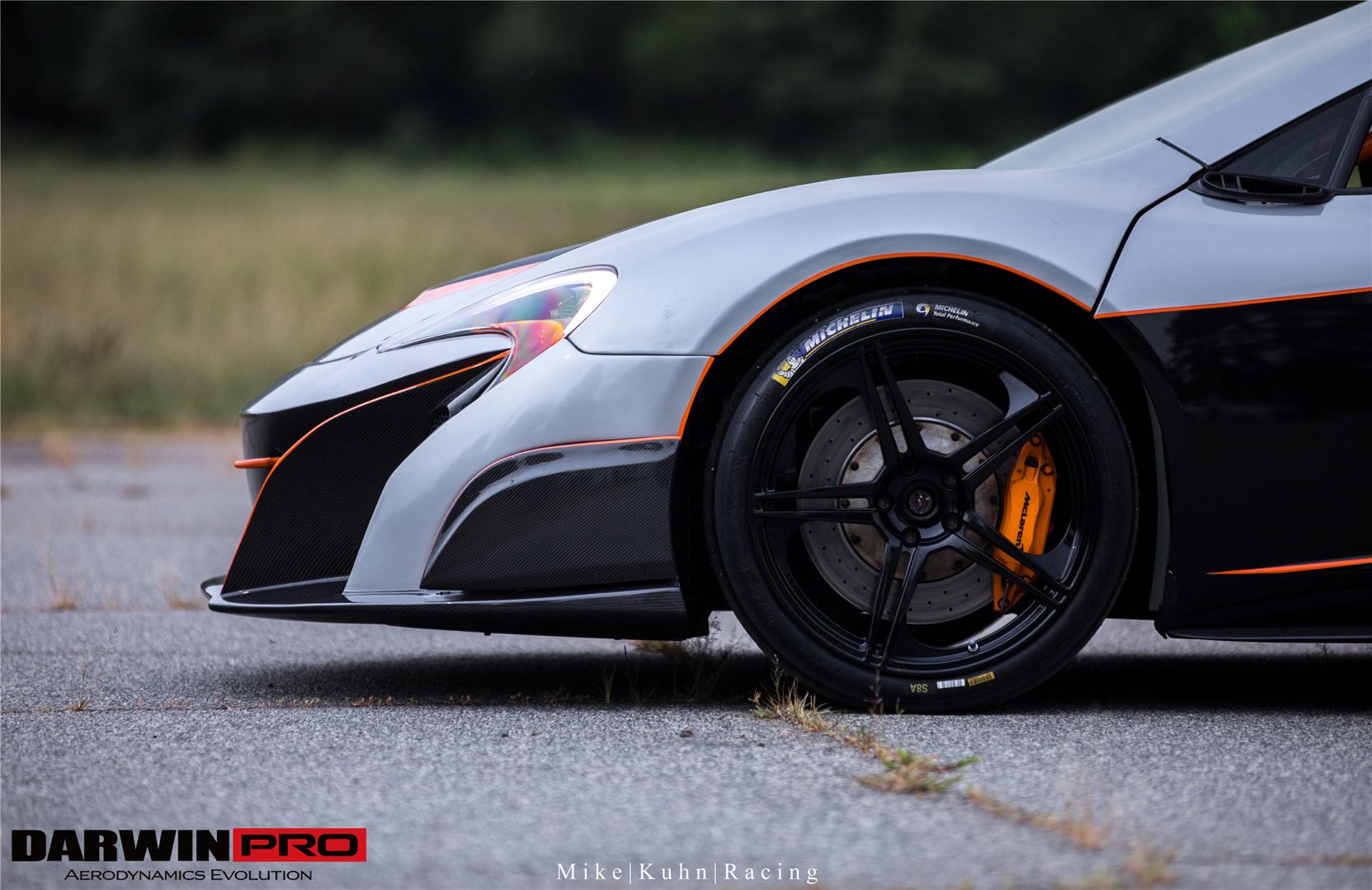 2014-2017 McLaren 650S Convert 675LT Style Front Bumper