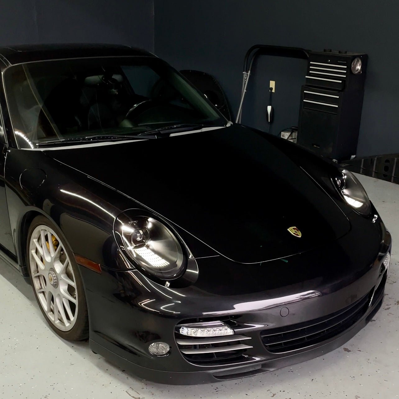 992 Matrix Style LED Headlights for Porsche 997.1 & 997.2  (2005-2013 Xenon & Halogen)