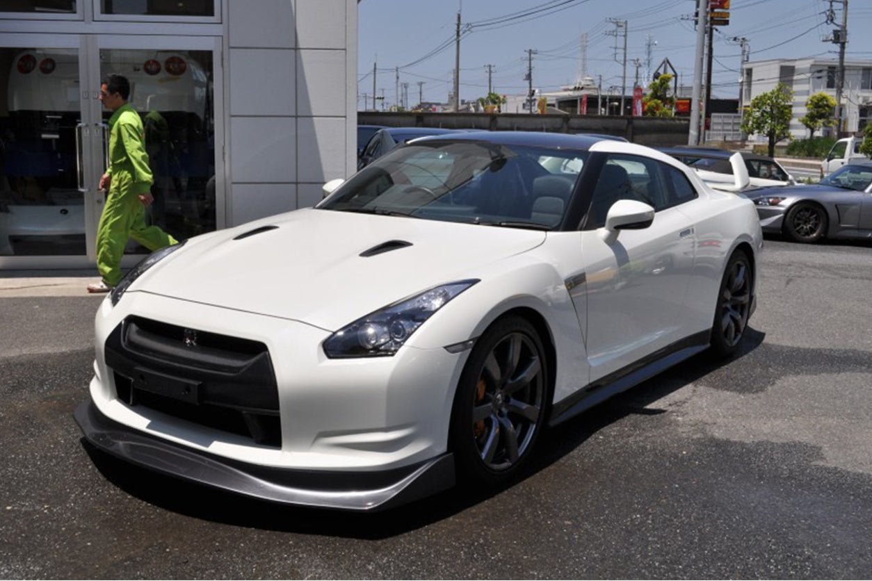 2008 - 2011 Nissan GTR R35 CBA AMS Style Carbon Fiber Front Lip