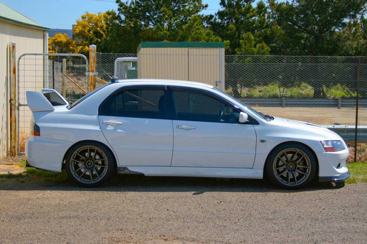 2003-2006 Mitsubishi Evolution 7/8/9 OE Style Carbon Fiber Fender - Carbonado