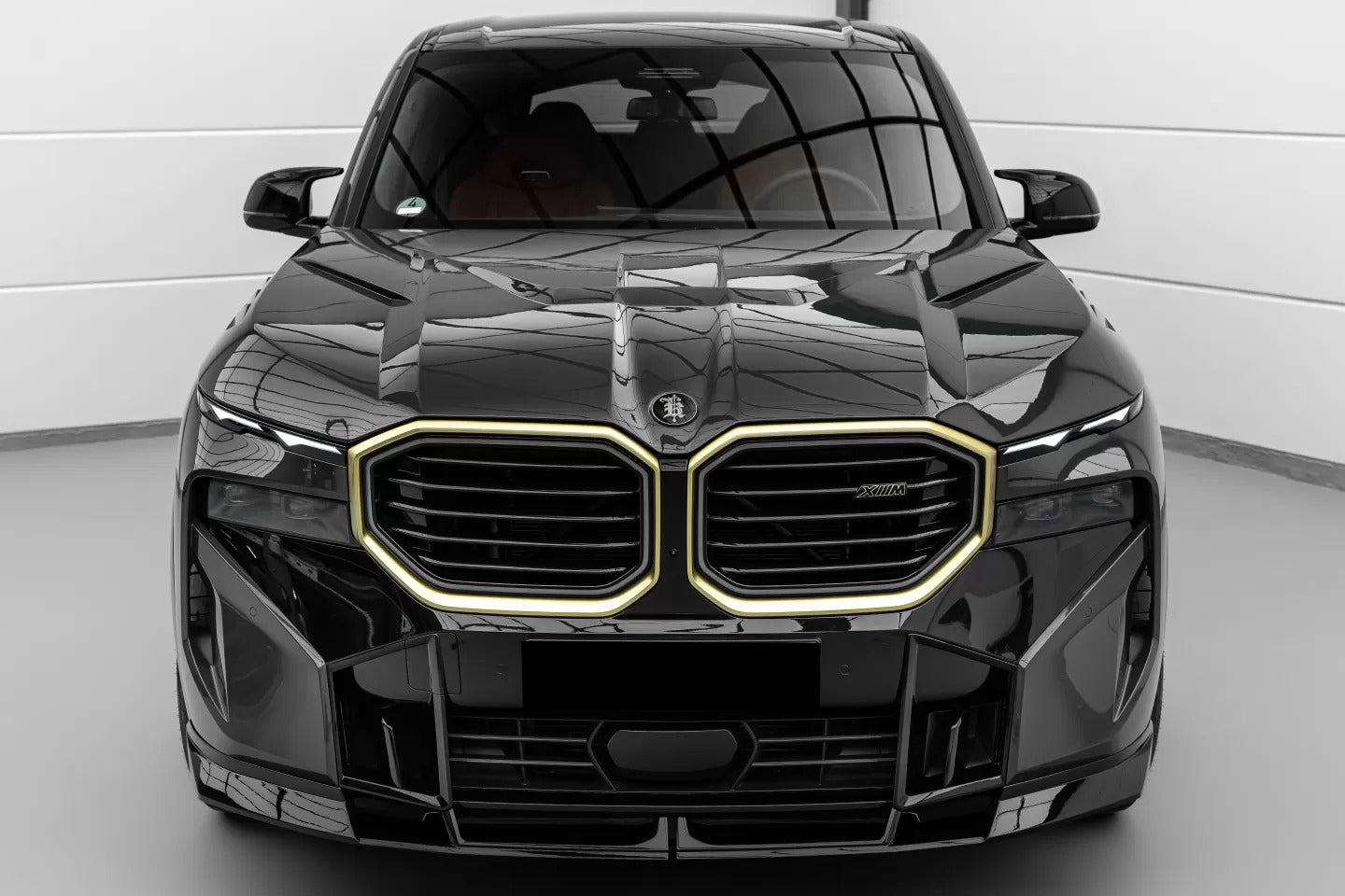 2023-2025 BMW XM G09 LD Style Dry Carbon Fiber Hood - Carbonado