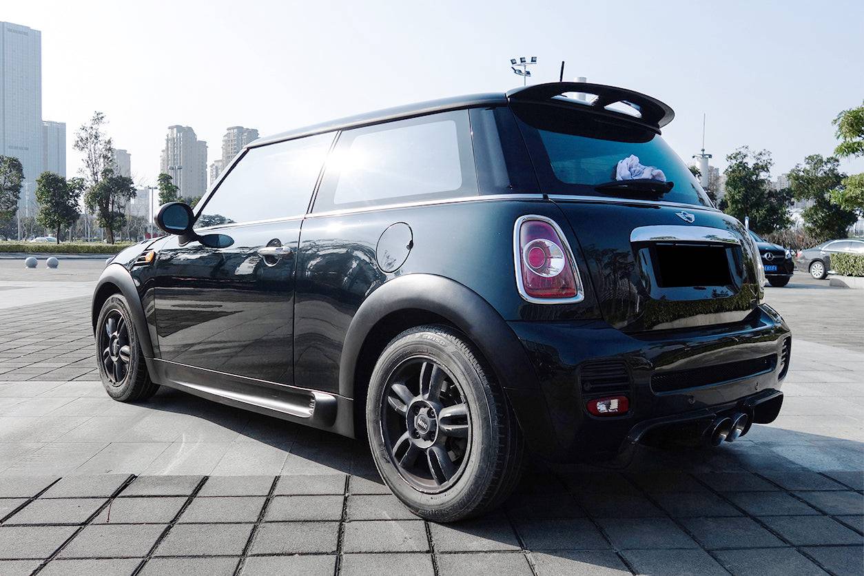 2007-2015 MINI Cooper S R56 R57 JCW Style Side Skirts - Carbonado
