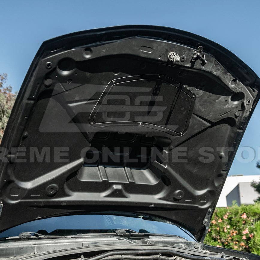 Pontiac GTO ZR1 Style Carbon Fiber Middle Vented Hood 2004-2006