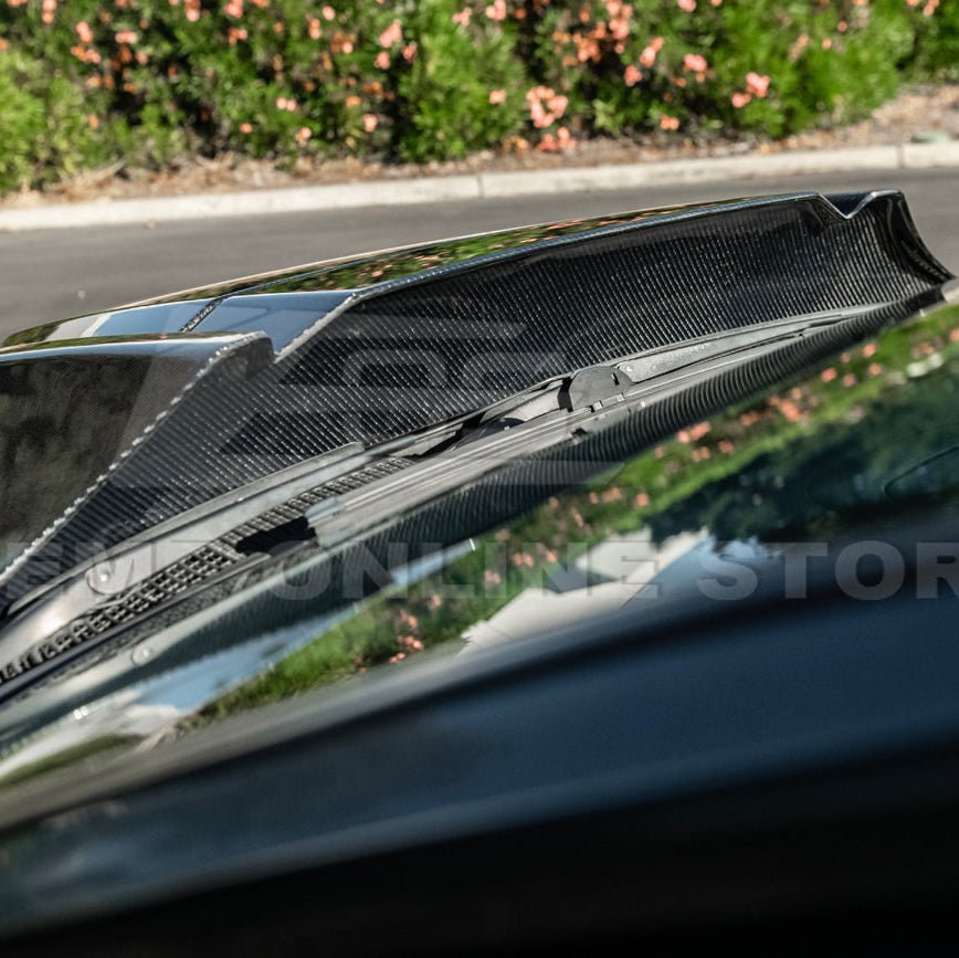 Pontiac GTO ZR1 Style Carbon Fiber Middle Vented Hood 2004-2006