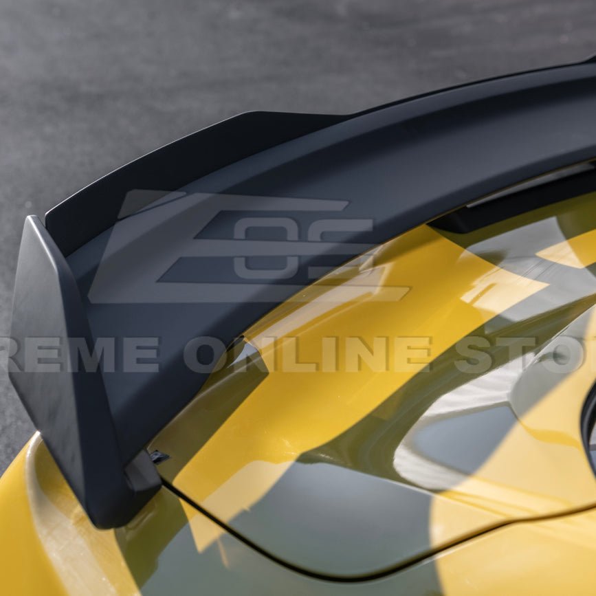 Ford Mustang S550 Dark Horse Style Black Rear Trunk Lid Wing Spoiler with Wickerbill 2015-2023