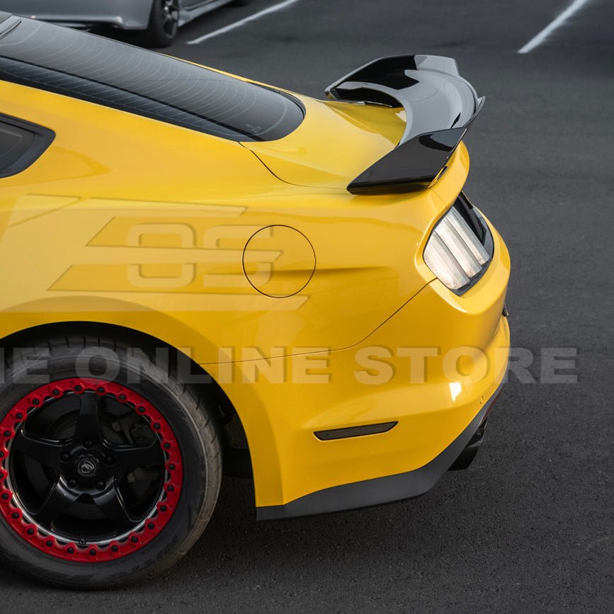 Ford Mustang S550 Dark Horse Style Black Rear Trunk Lid Wing Spoiler with Wickerbill 2015-2023