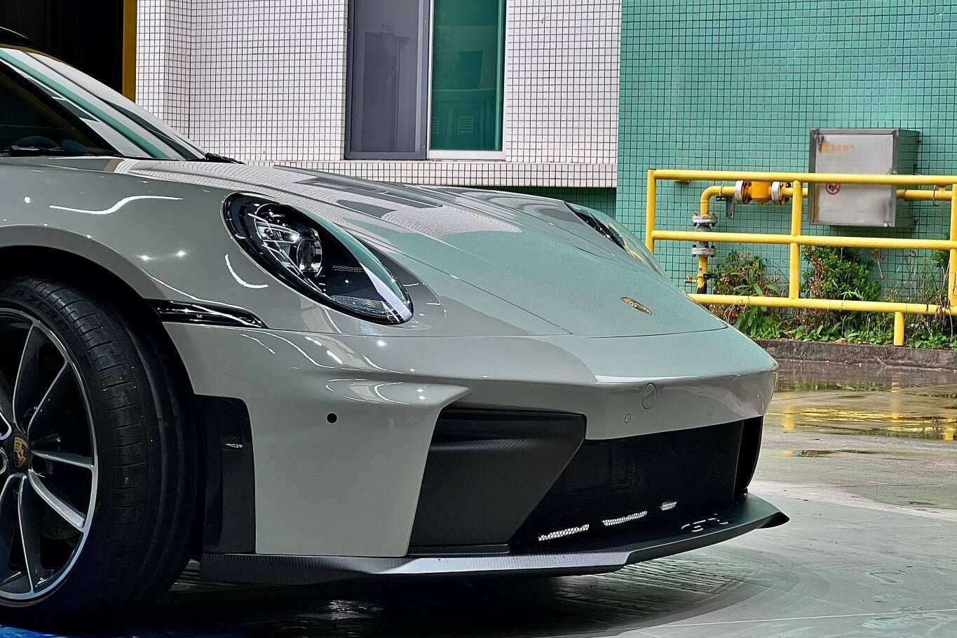 Porsche 911 992.2 GT3 Style Carbon Fiber Hood 2024+