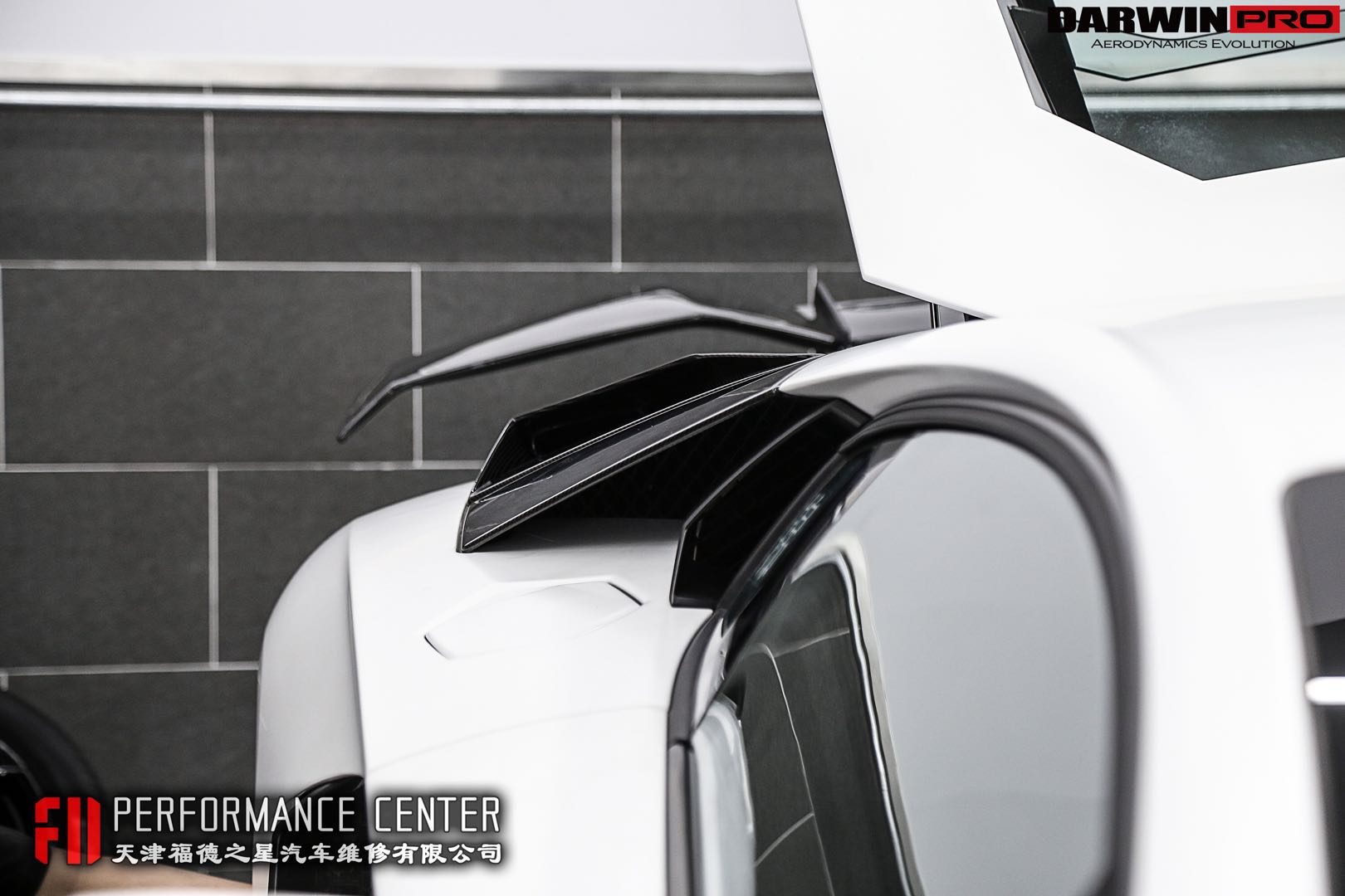 Lamborghini Aventador LP700 BKSS Style Carbon Fiber Rear Side Scoops 2011-2016