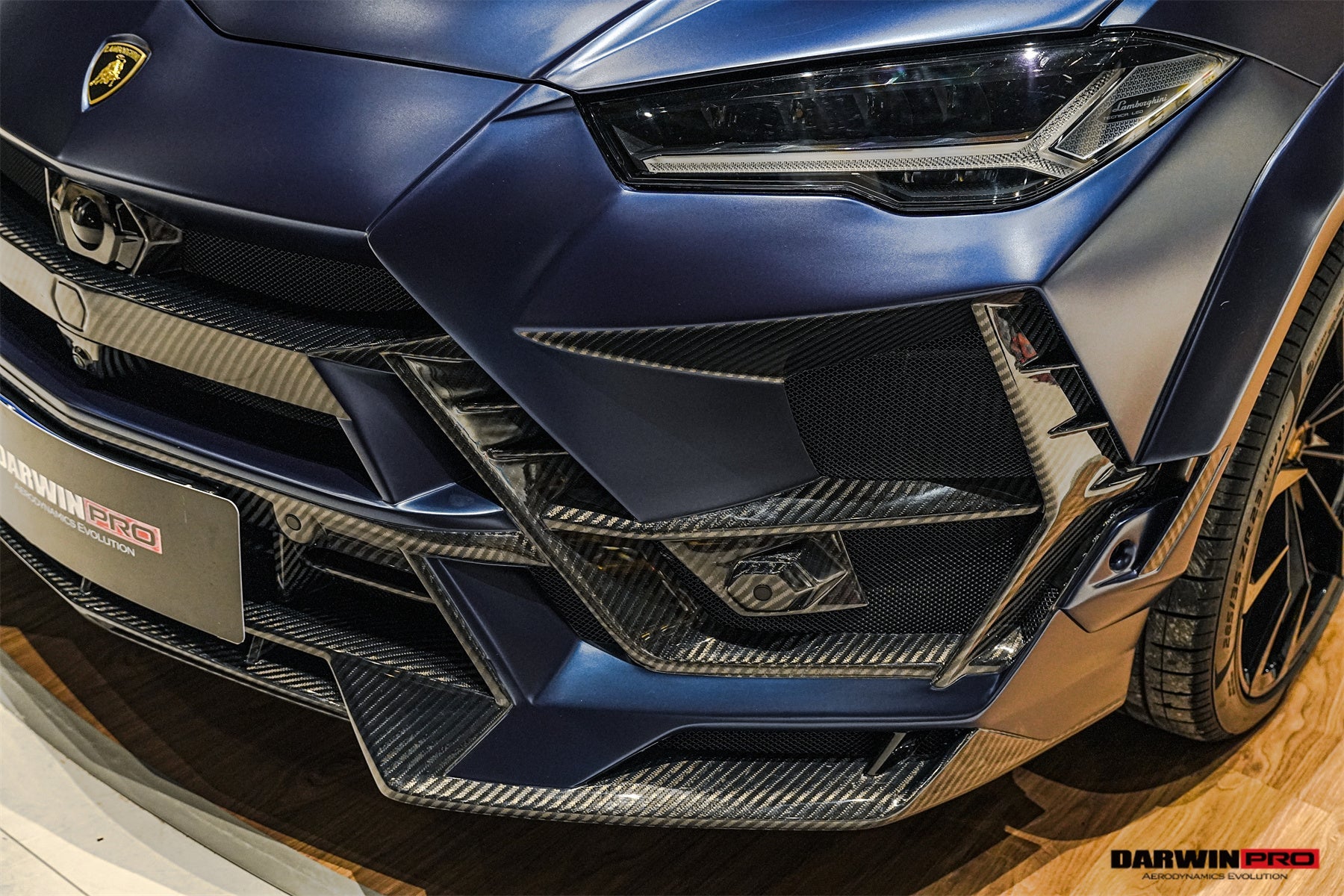 2018 - 2022 Lamborghini URUS BKSS Part Carbon Fiber Wide Body Kit