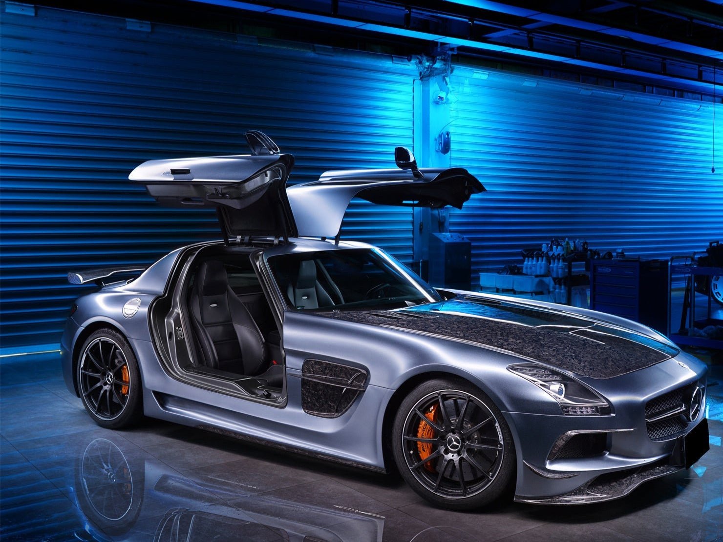 2010 - 2015 Mercedes Benz W197 SLS AMG BKSS Style Carbon Fiber Hood