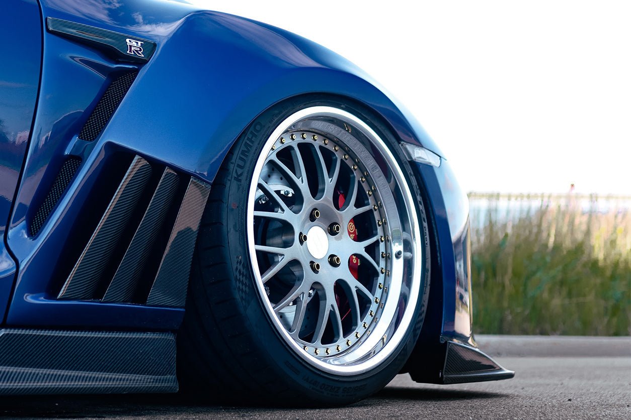 2008 - 2022 Nissan GTR R35 CBA/DBA/DBA VA2 Style Fender