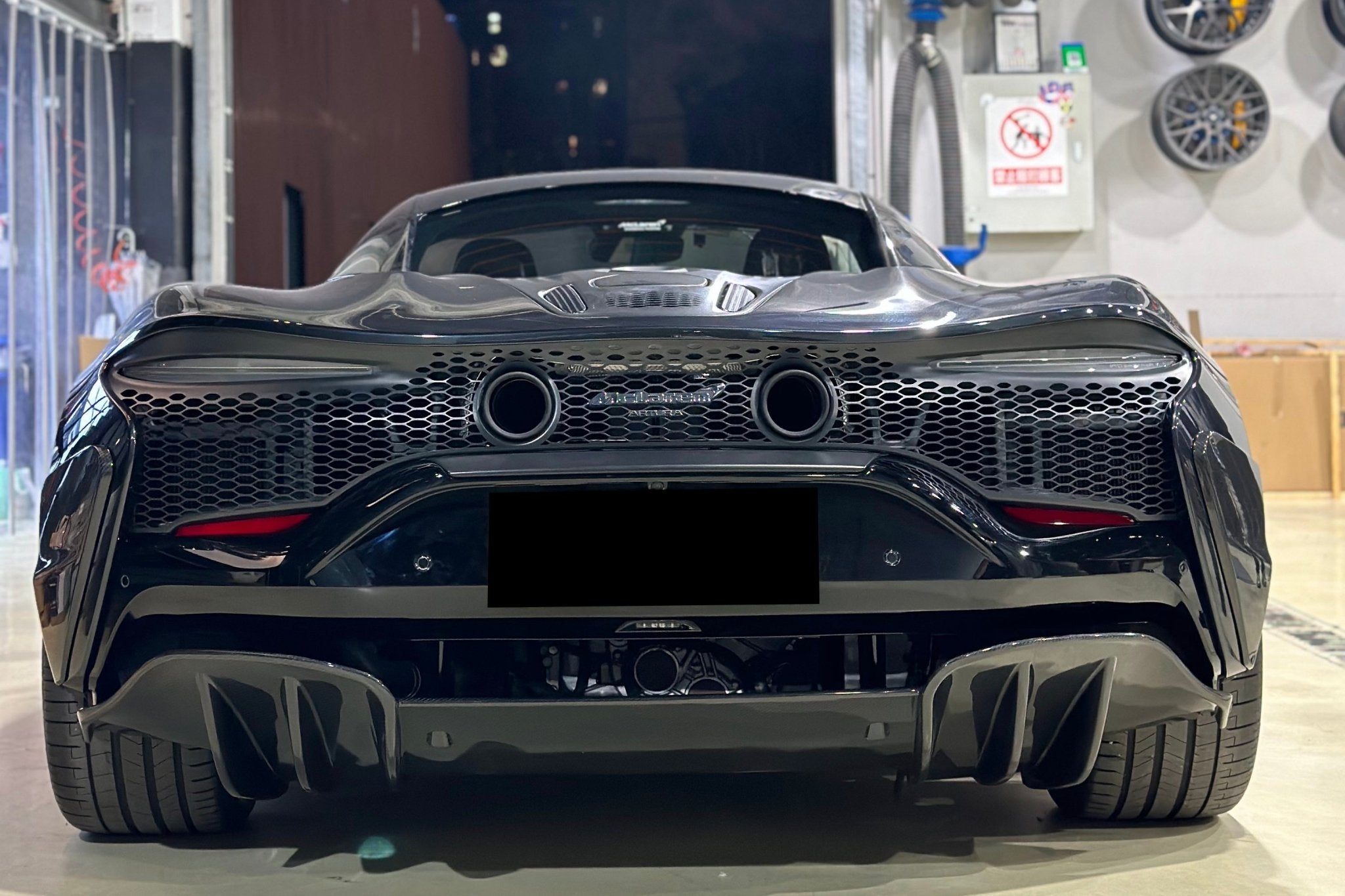 McLaren Artura NVT Style Carbon Fiber Rear Diffuser 2023-UP