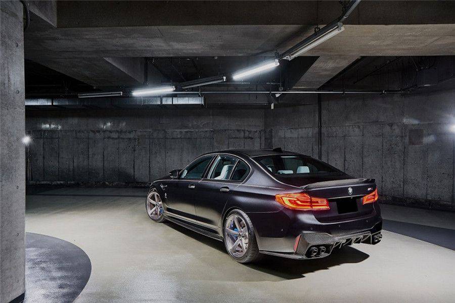 2018-2023 BMW F90 M5 D3 Style Carbon Fiber Rear Lip w/ Caps - Carbonado