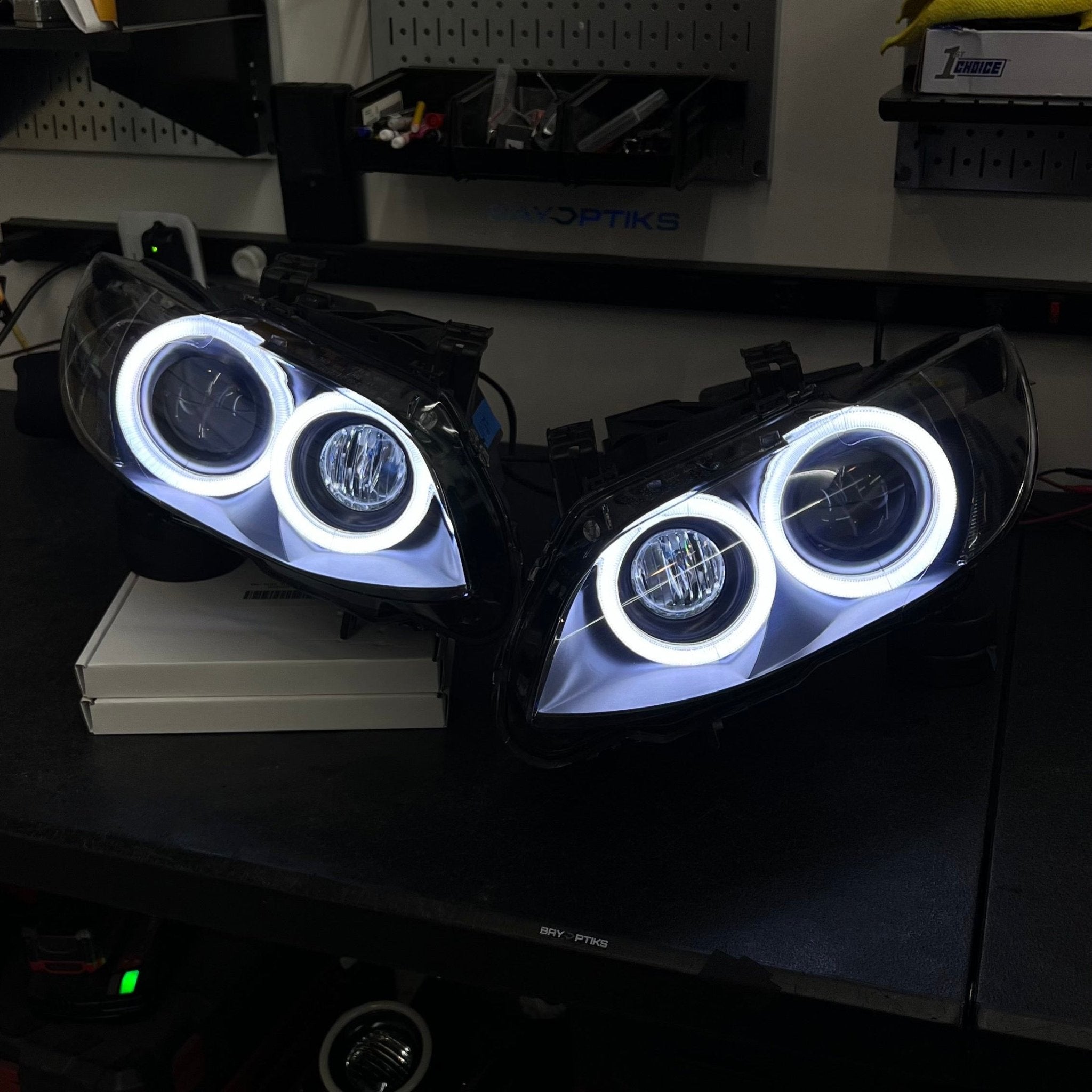 PRE-BUILT E9X M3 (E90, E92, E93) 3 Series Coupe Convertible (E92, E93) CSL Yellow/White Round Ring Headlights