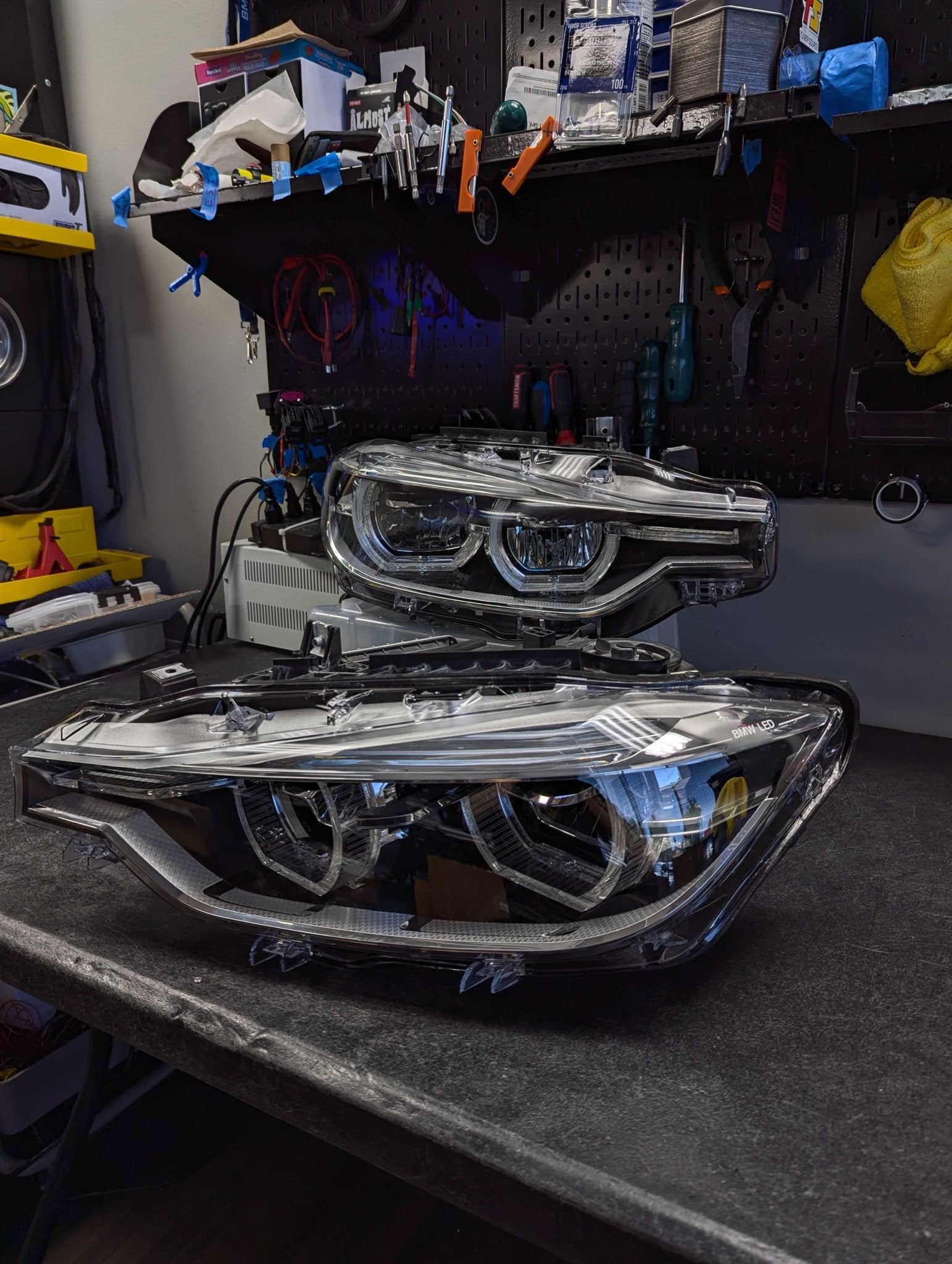 BMW F30/F31 3 Series Sedan LCI (2016-2018) Lens Replacement