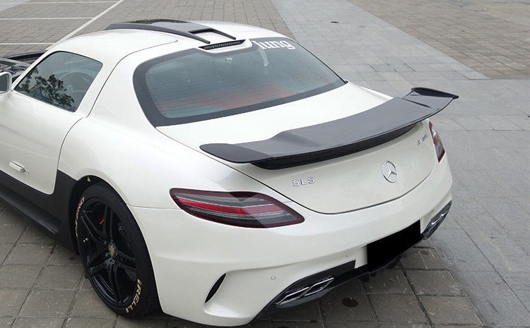2010 - 2015 Mercedes Benz W197 SLS AMG BKSS Style Carbon Fiber Roof Scoop