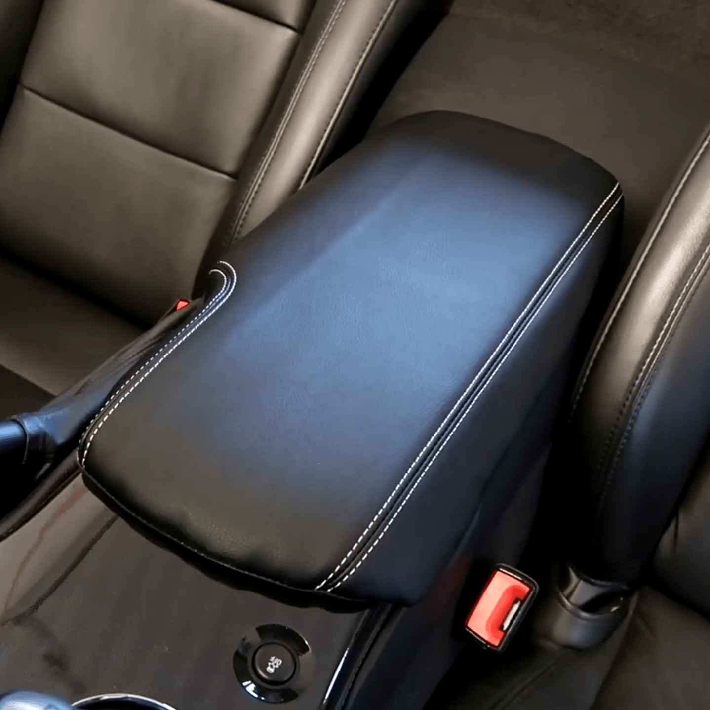 Corvette C6 Center Console Lid Armrest Cover
