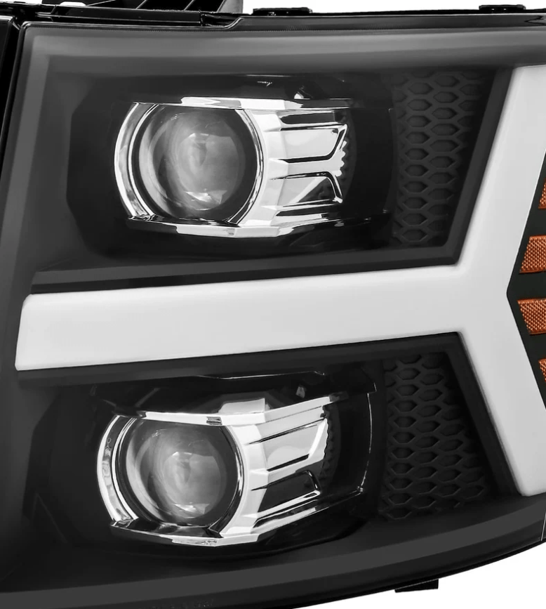 Chevrolet Silverado PRO-Series Halogen Projector Headlights 2007-2013