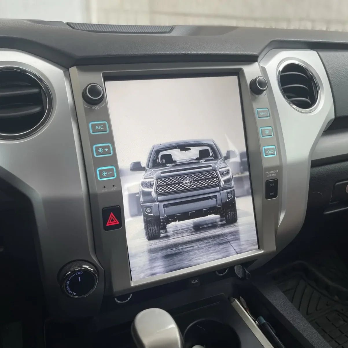 Toyota Tundra 12.1 Inch Vertical Touchscreen CarPlay Infotainment System 2014-2021