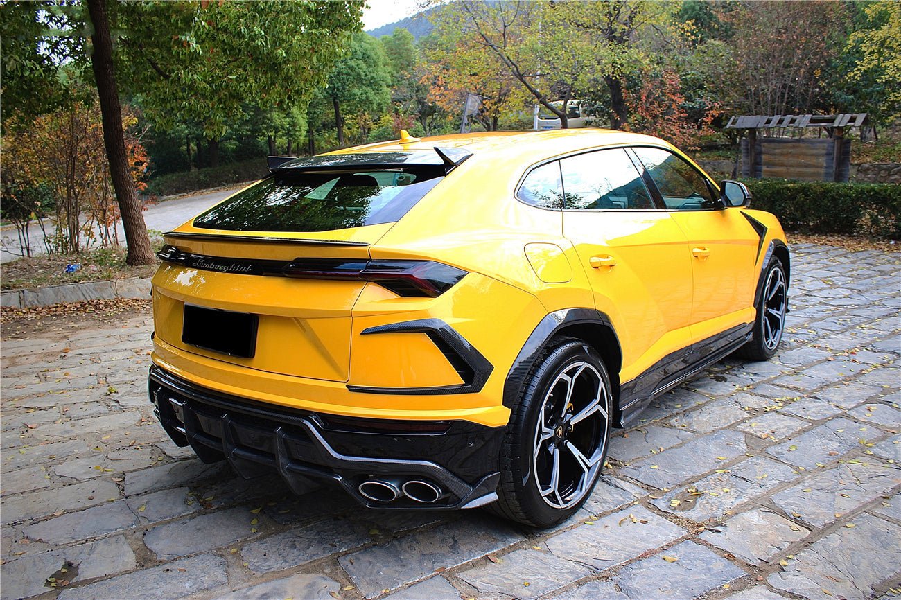 2018 - 2022 Lamborghini URUS TC Style Dry Carbon Fiber Rear Bumper Vents