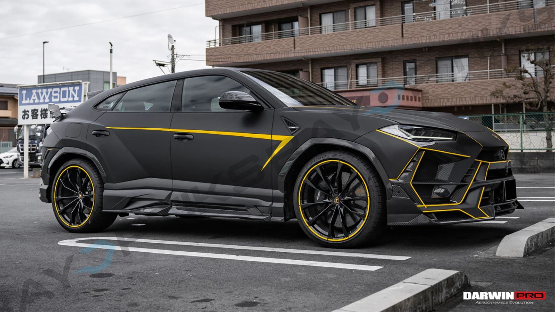 2018-2022 Lamborghini URUS Carbon Fiber Body Kit (Not Wide)
