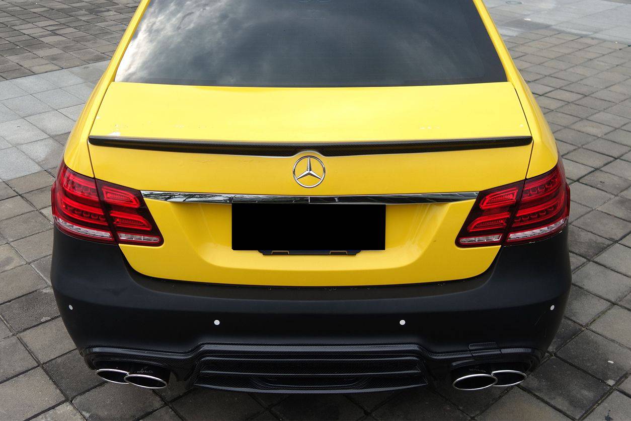 2010-2016 Mercedes Benz E Class W212 L Style Carbon Fiber Trunk Spoiler - Carbonado
