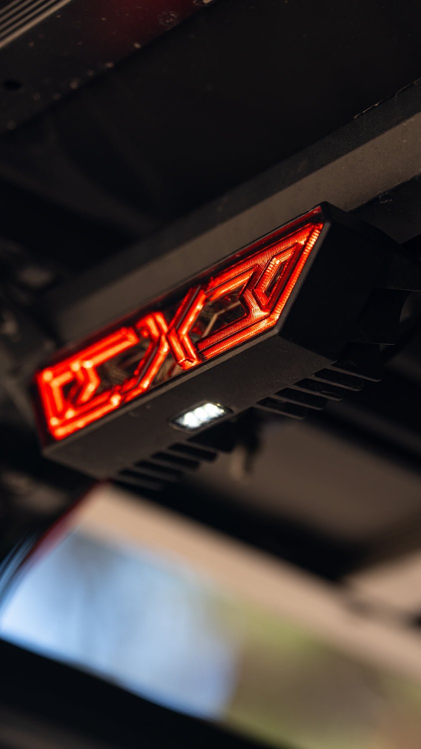 AlphaRex Arrow-X Multi-functional Off-Road Chase Light - Clear | AlphaRex