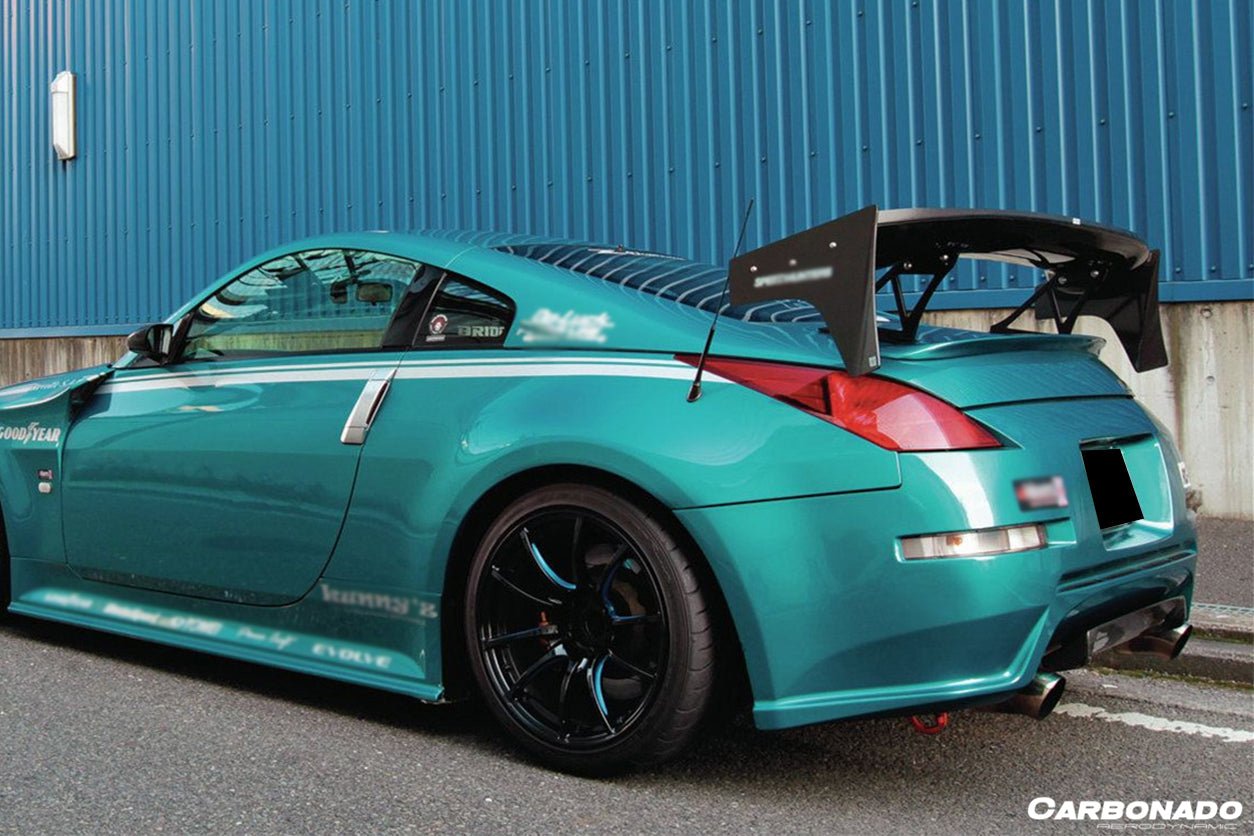 2003 - 2008 Nissan 350Z DL Style Rear Bumper