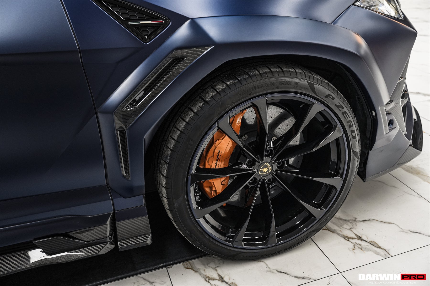 2018 - 2022 Lamborghini URUS BKSS Part Carbon Fiber Wide Body Kit