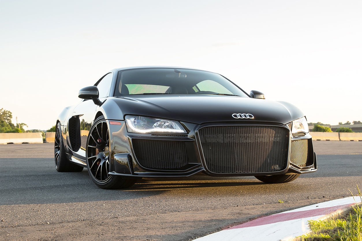 2006 - 2015 Audi R8 Coupe & Spyder DPGT Style Front Bumper