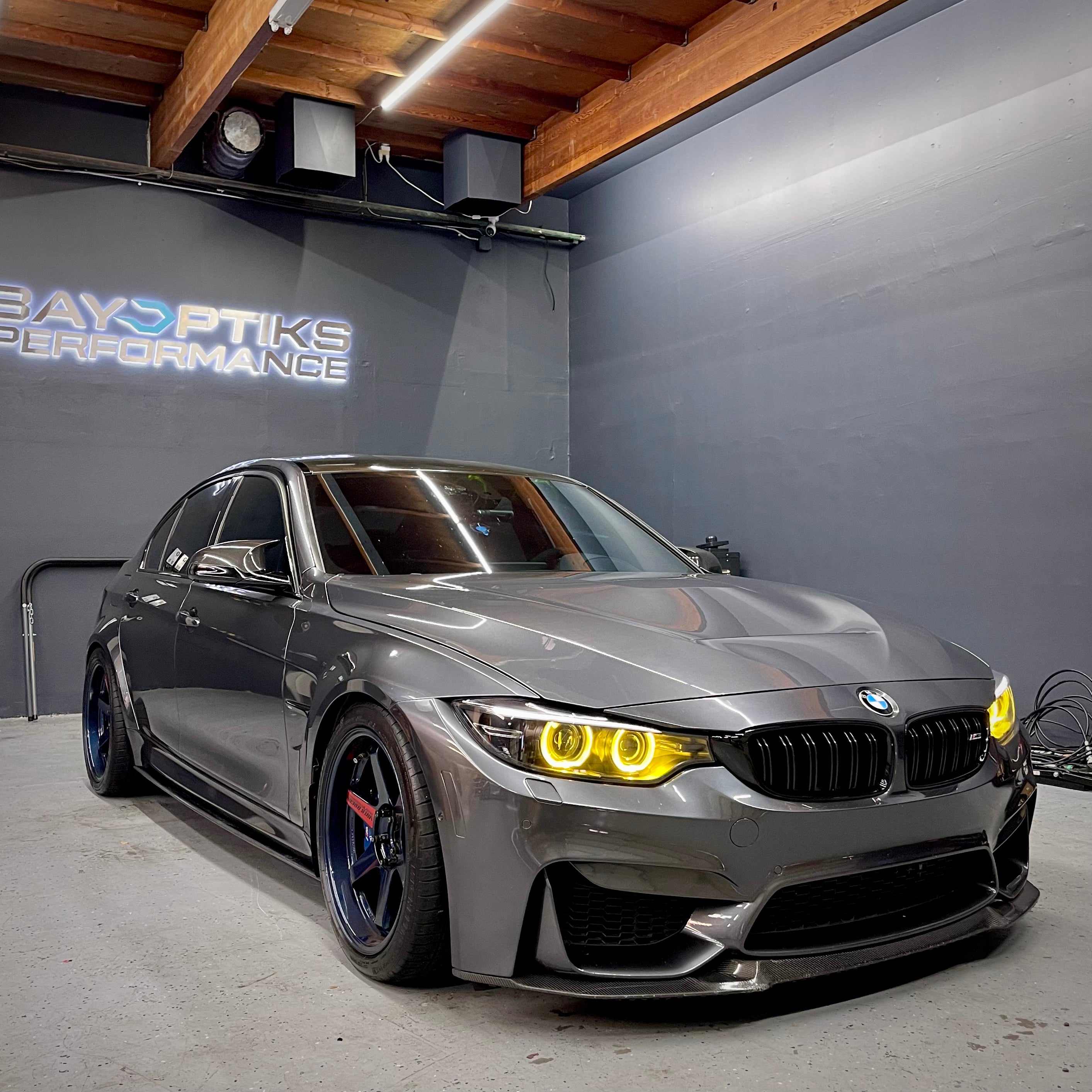 Bmw yellow headlights deals