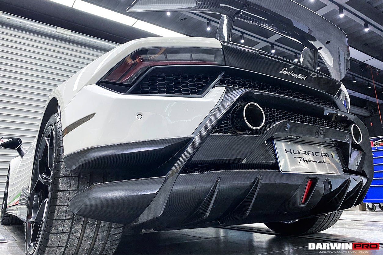 2015 - 2020 Lamborghini Huracan LP610 & LP580 Performante Style Partial Carbon Rear Bumper