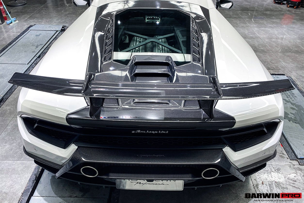 2015 - 2020 Lamborghini Huracan LP610 & LP580 Performante Style Partial Carbon Rear Bumper