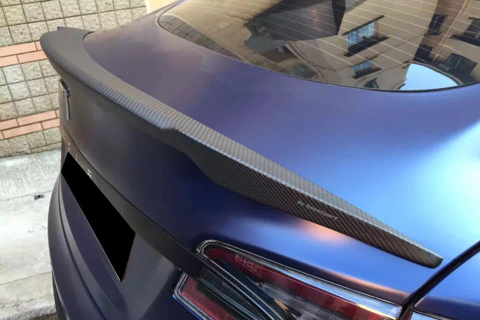2012 - 2015 Tesla S Pre-facelift RS Style Carbon Fiber Trunk Spoiler