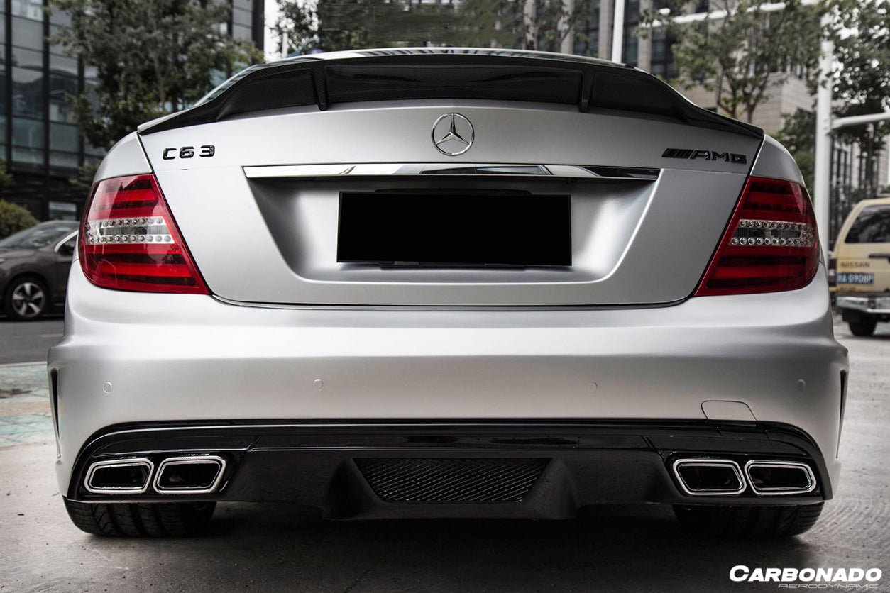 2008 - 2014 Mercedes Benz W204 C Class/ C63 AMG Sedan RT Style Carbon Fiber Trunk Spoiler