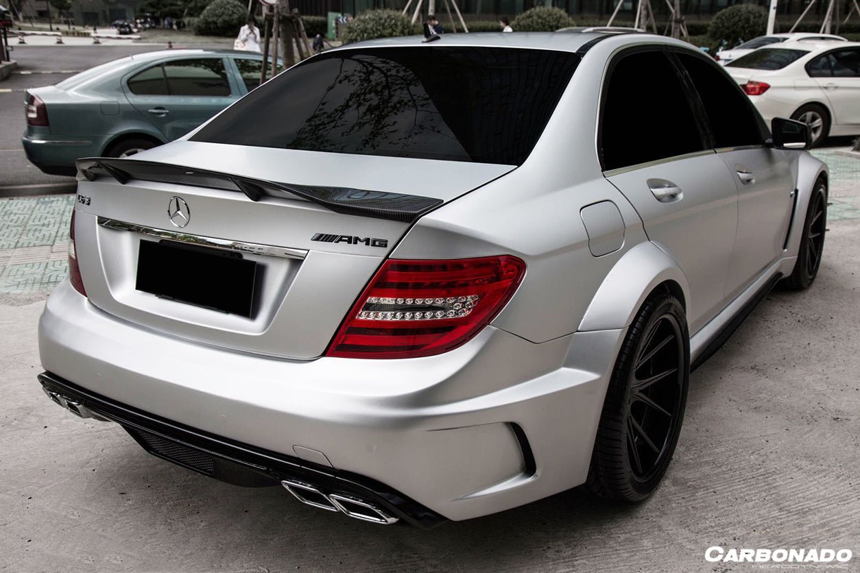 2008 - 2014 Mercedes Benz W204 C Class/ C63 AMG Sedan RT Style Carbon Fiber Trunk Spoiler