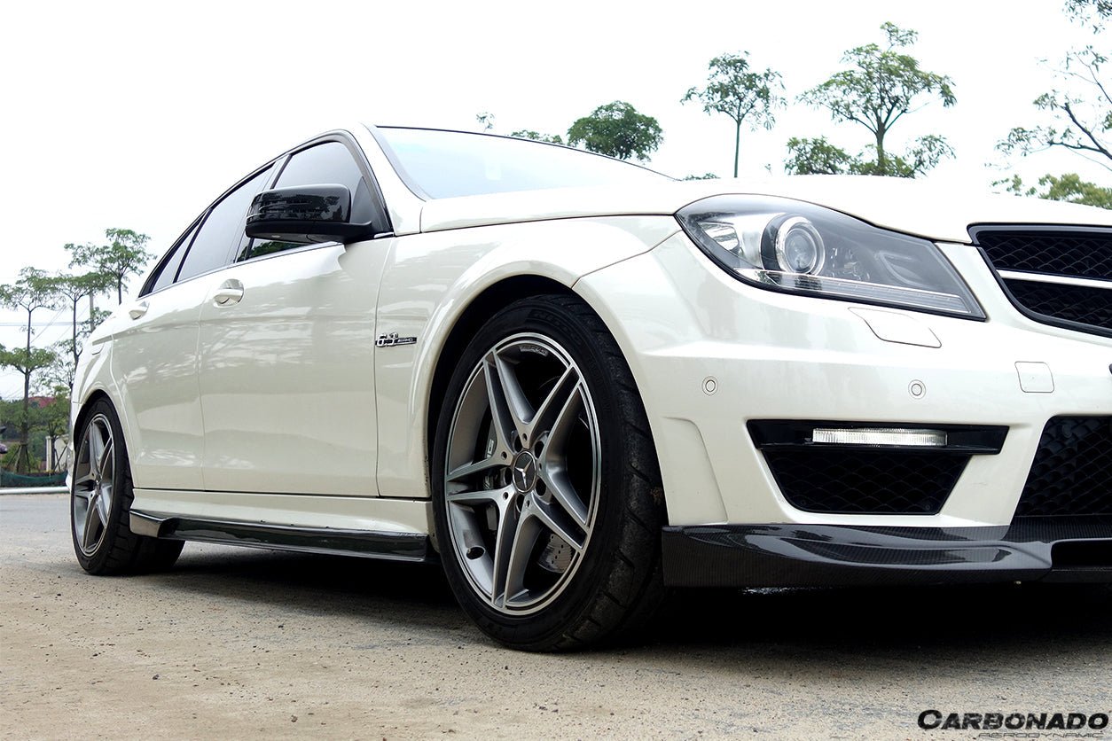 2008 - 2014 Mercedes Benz W204 C63 AMG Sedan VS Style Carbon Fiber Side Skirts