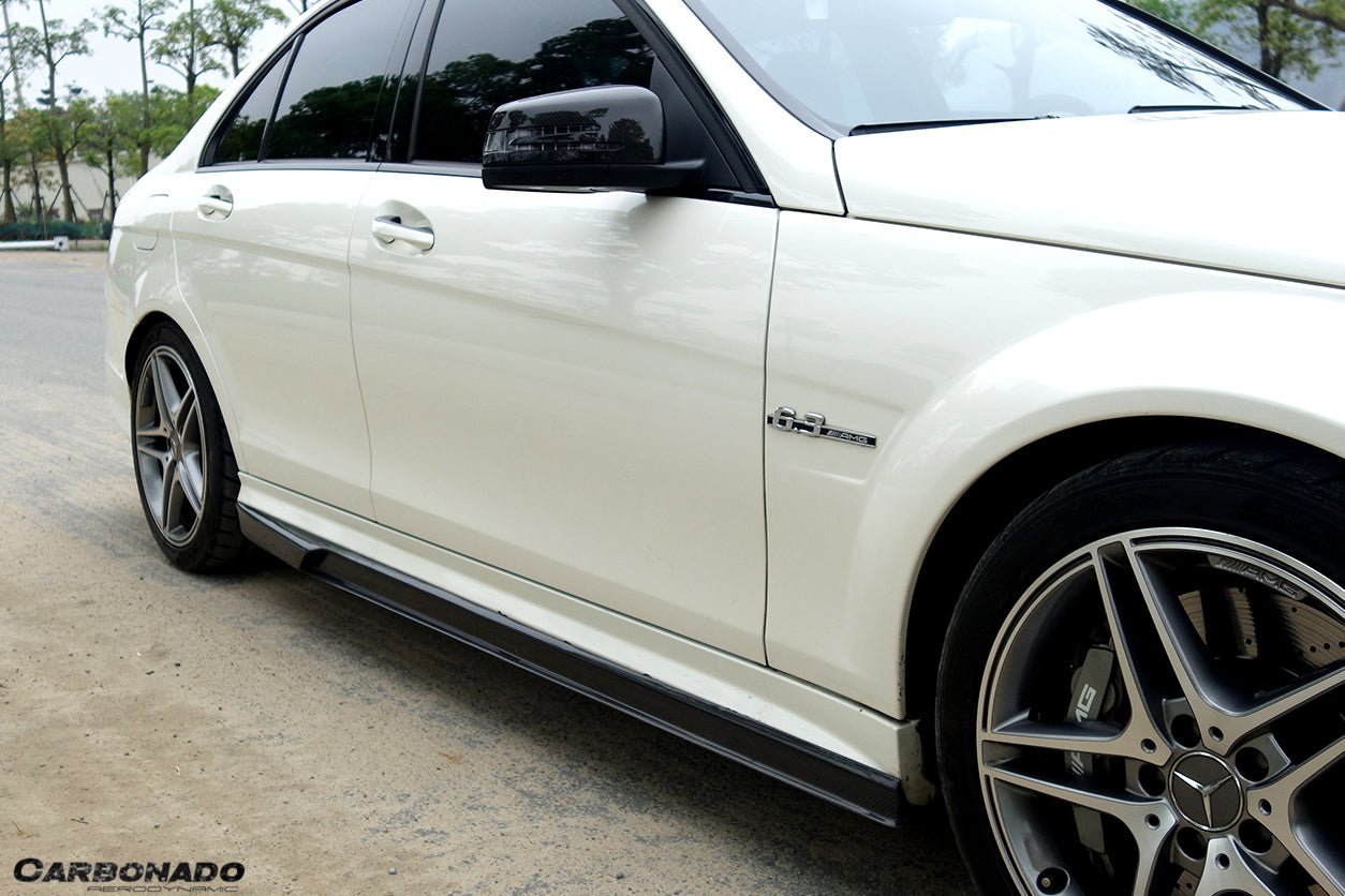 2008 - 2014 Mercedes Benz W204 C63 AMG Sedan VS Style Carbon Fiber Side Skirts