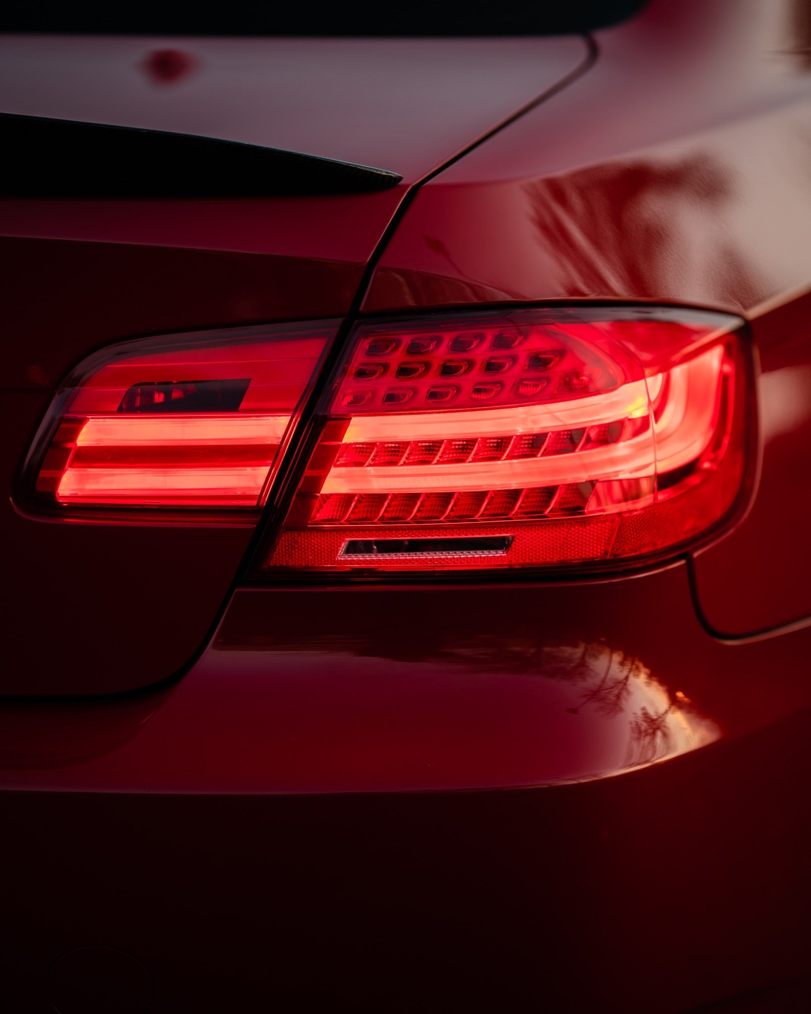 E92 Red LCI style taillights (fits both pre-LCI and LCI)