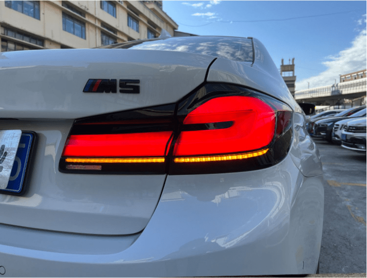 How to Install BMW F90 & G30 LCI Tail Lights – Bayoptiks